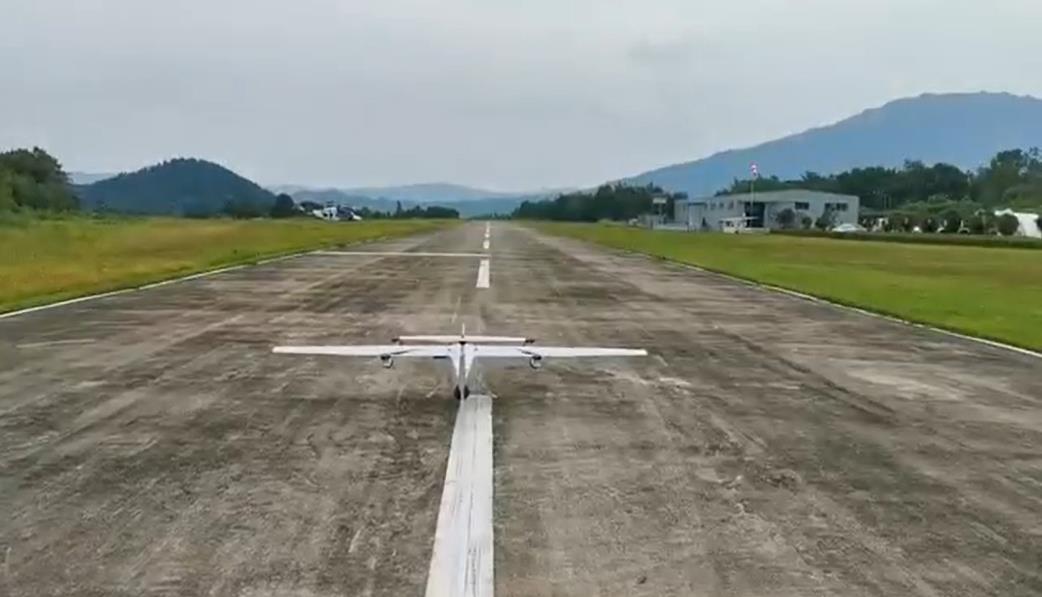 搭載E-70b2發動機的無人機